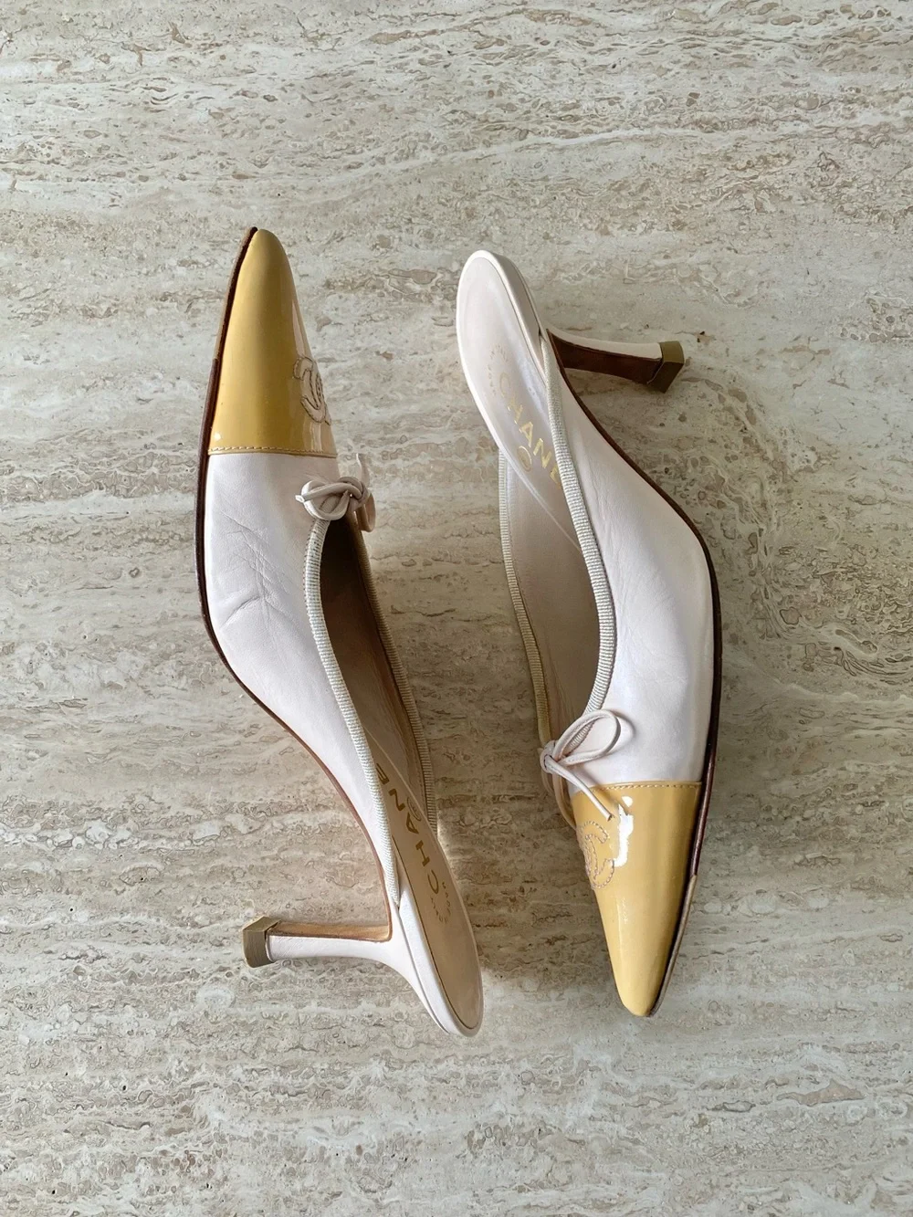Vintage Chanel CC Bow Cap Toe Mule Heels